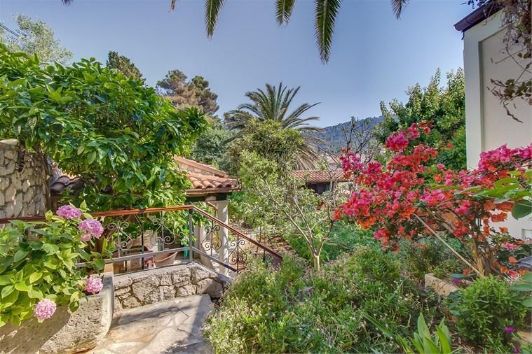 Apartment Julia Veli Lošinj Екстериор снимка
